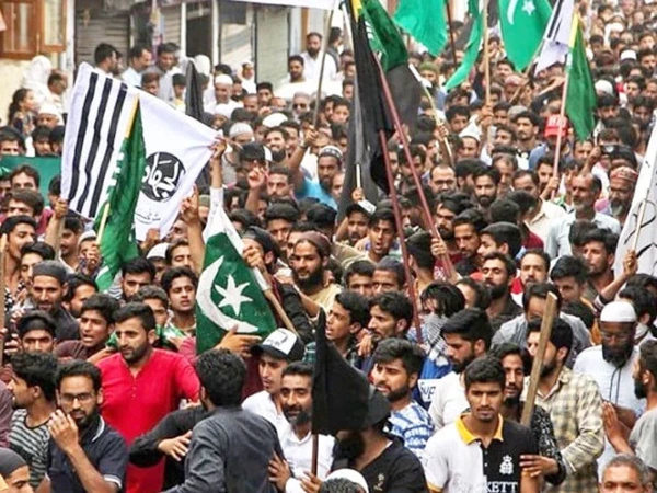 آزاد کشمیر میں امن کی بحالی کے لیے آپریشن ناگزیر ہو چکا ہے: سیکریٹری داخلہ