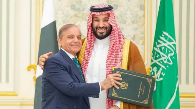 سعودی عرب کی جانب سے پاکستان کا 3 ارب ڈالر کا قرض رول اوور، زرمبادلہ کے ذخائر مستحکم رہیں گے: وزیر خزانہ محمد اورنگزیب
